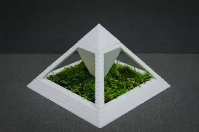 Planter of the Ancient Egyptian Pyramid