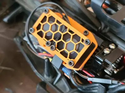ARRMA Fireteam Dual 30mm Fan Mod.stl