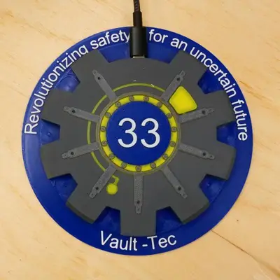 Fallout Vault-tec Door Phone Charger