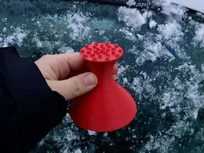 Window ice scraper