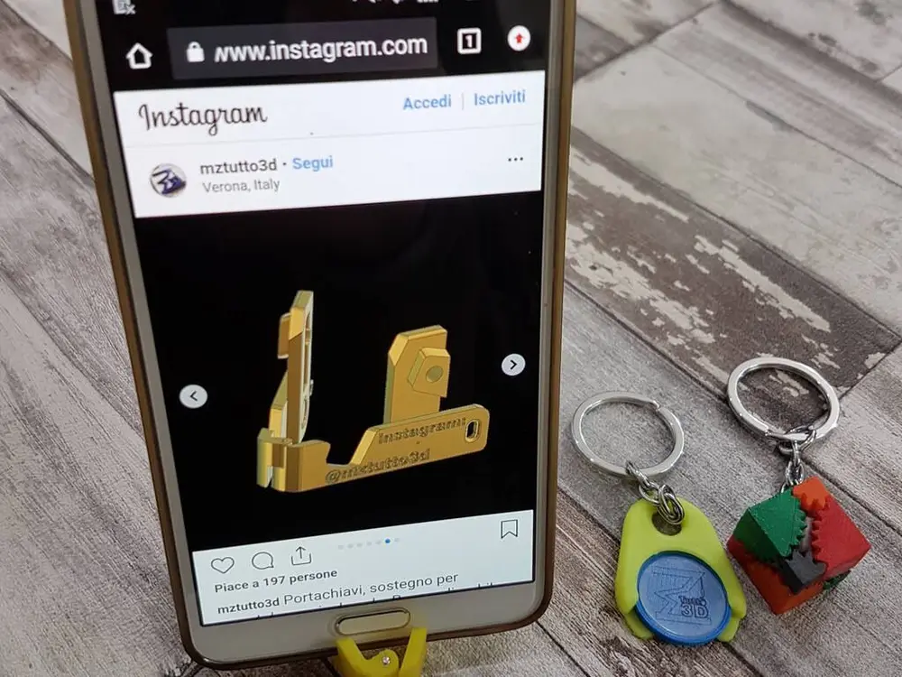 keychain smartphone stand