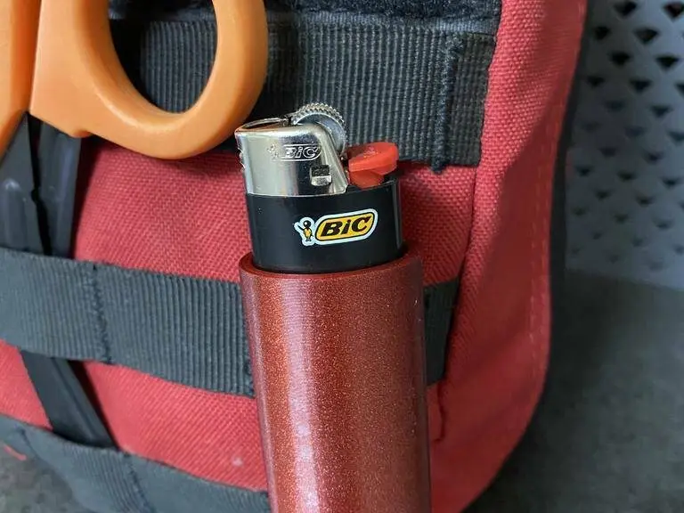 MOLLE BIC HOLSTER (Print In Place)