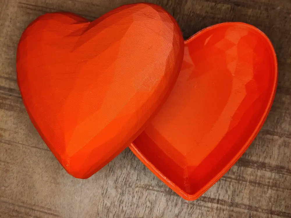 Low Poly Valentine Box