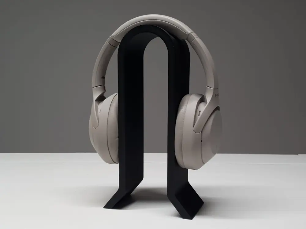 Headphone holder