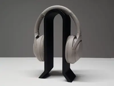 Headphone holder
