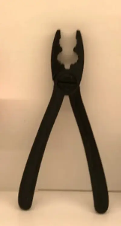 Pliers Toy