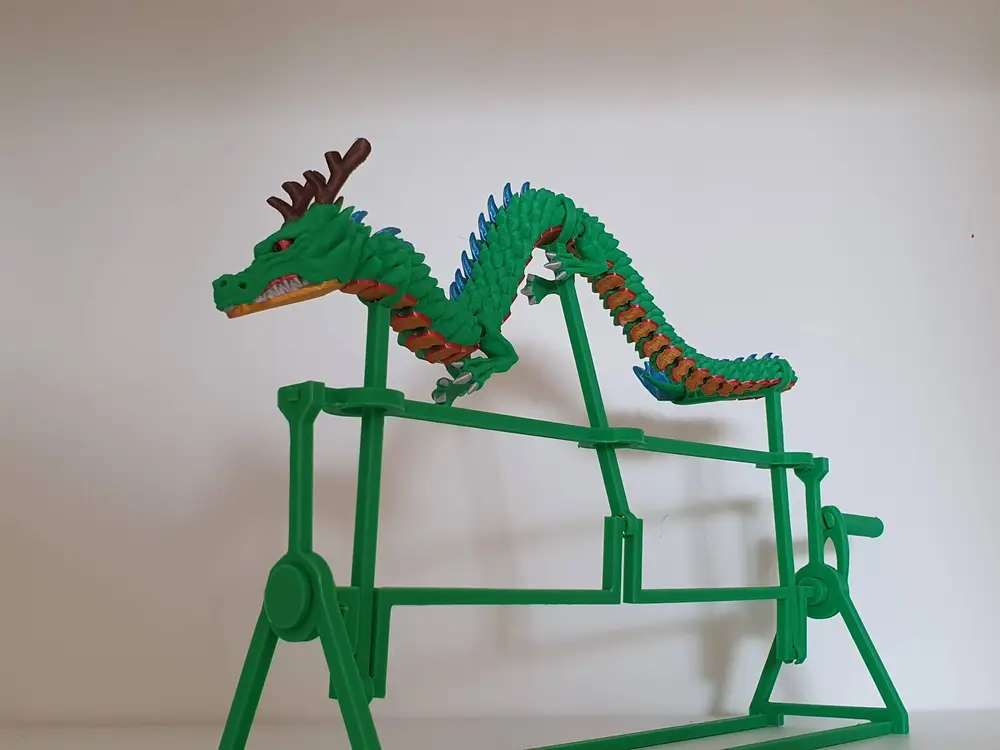 Articulated Dragon Motion Stand