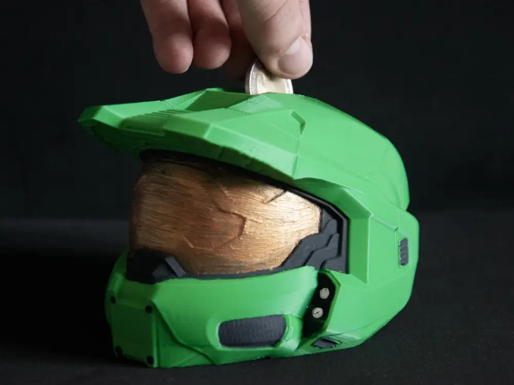 Halo - Master Chief Helmet - Piggy Bank