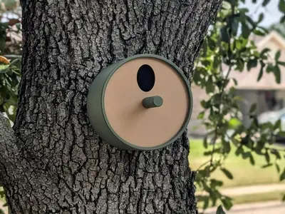 Round Birdhouse