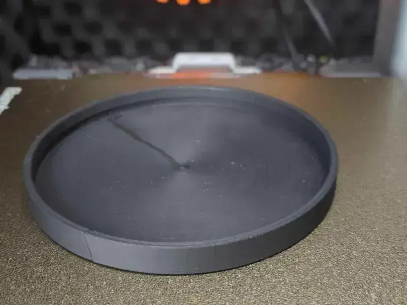 Pet food can lid