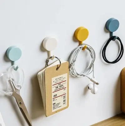 Simple wall hook