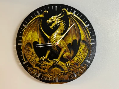 Wall Clock / Wanduhr Dragon Hueforge