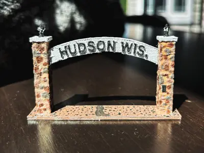 Hudson Wisconsin Arch Miniature