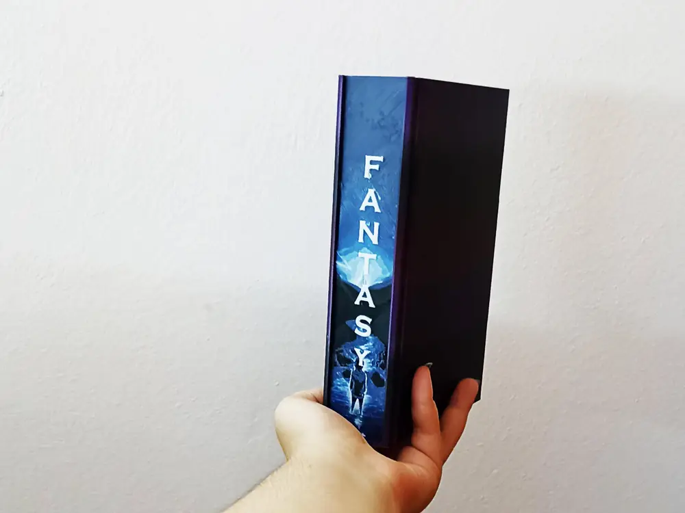 Customazible Graphic Bookends/Book Nooks