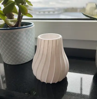 Spiral vase