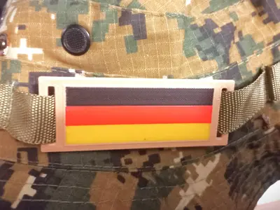 Airsoft/backpacking molle flag Germany