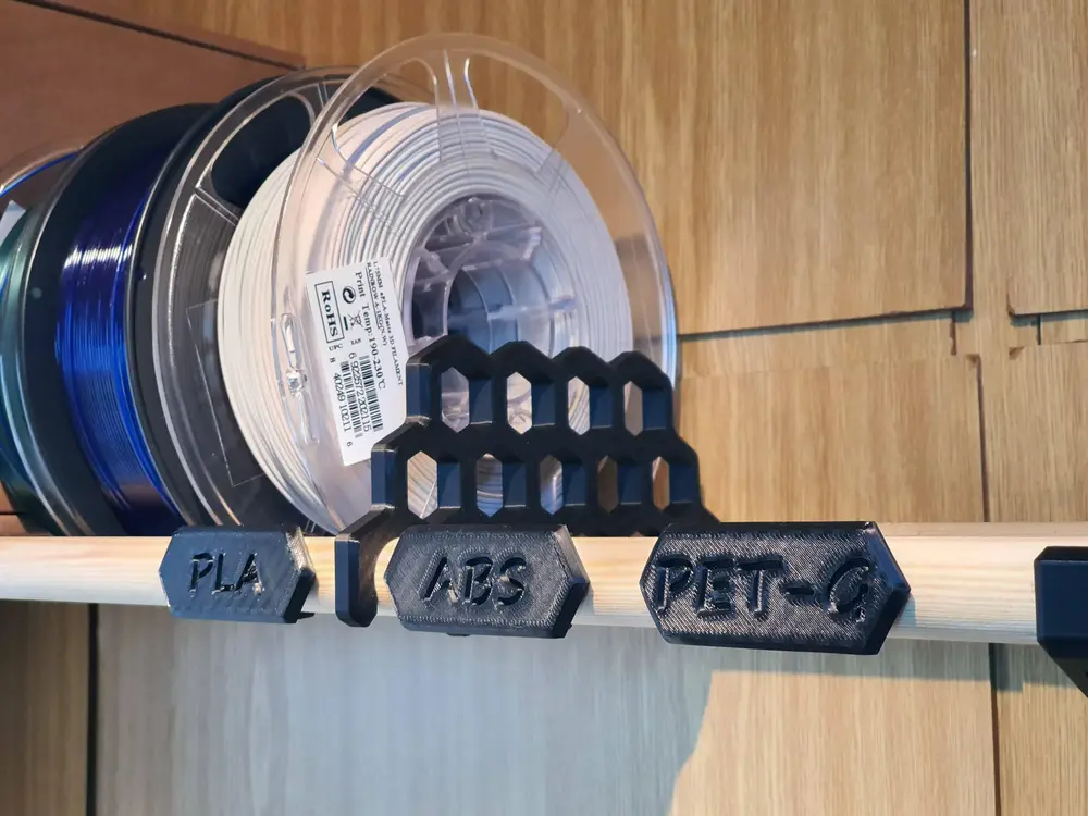 Filament tags for spool shelf