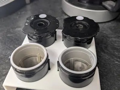 Keurig reusable cups holder stand