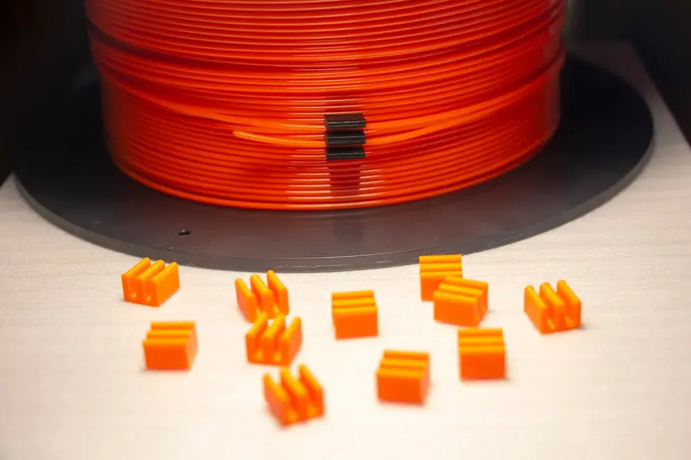 1.75mm Filament Clip - Universal (styled after 3D Solutech filament clips)