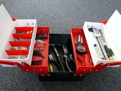 A2Z Cantilever Toolbox (Medium)
