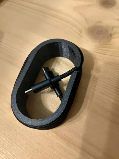 Customizable cable organizer