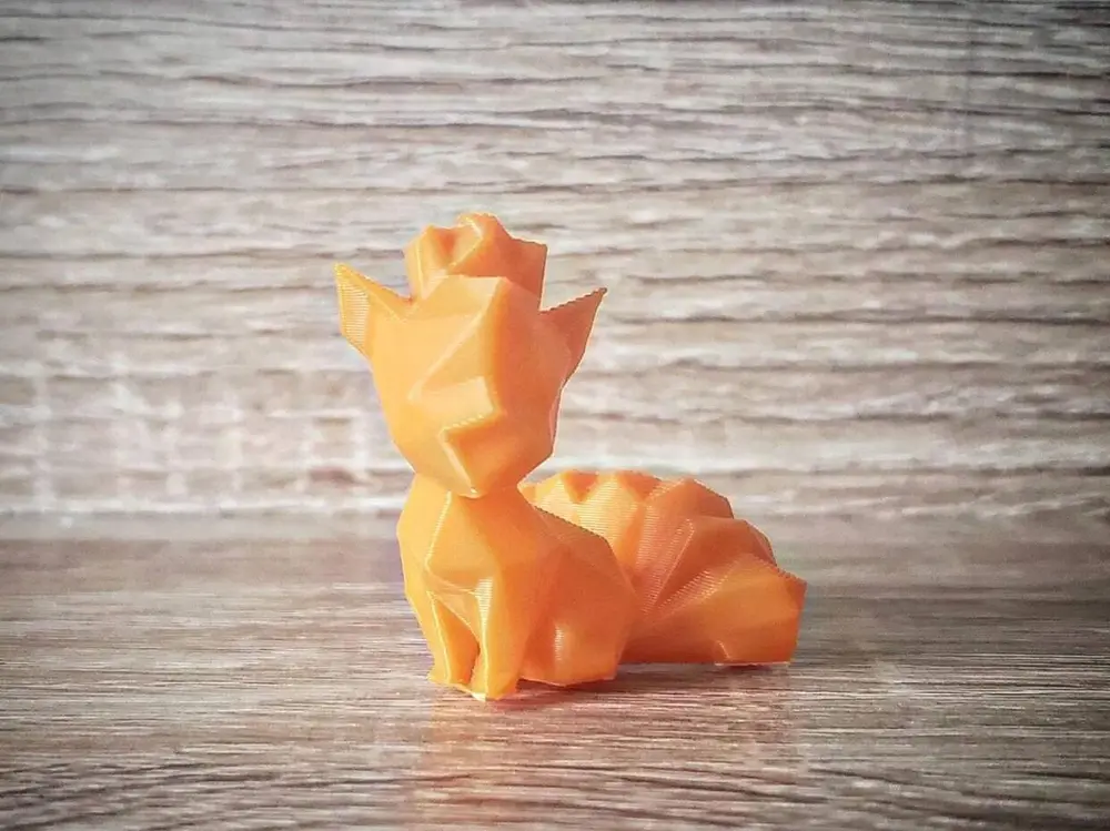 Vulpix - low poly (pokemon)
