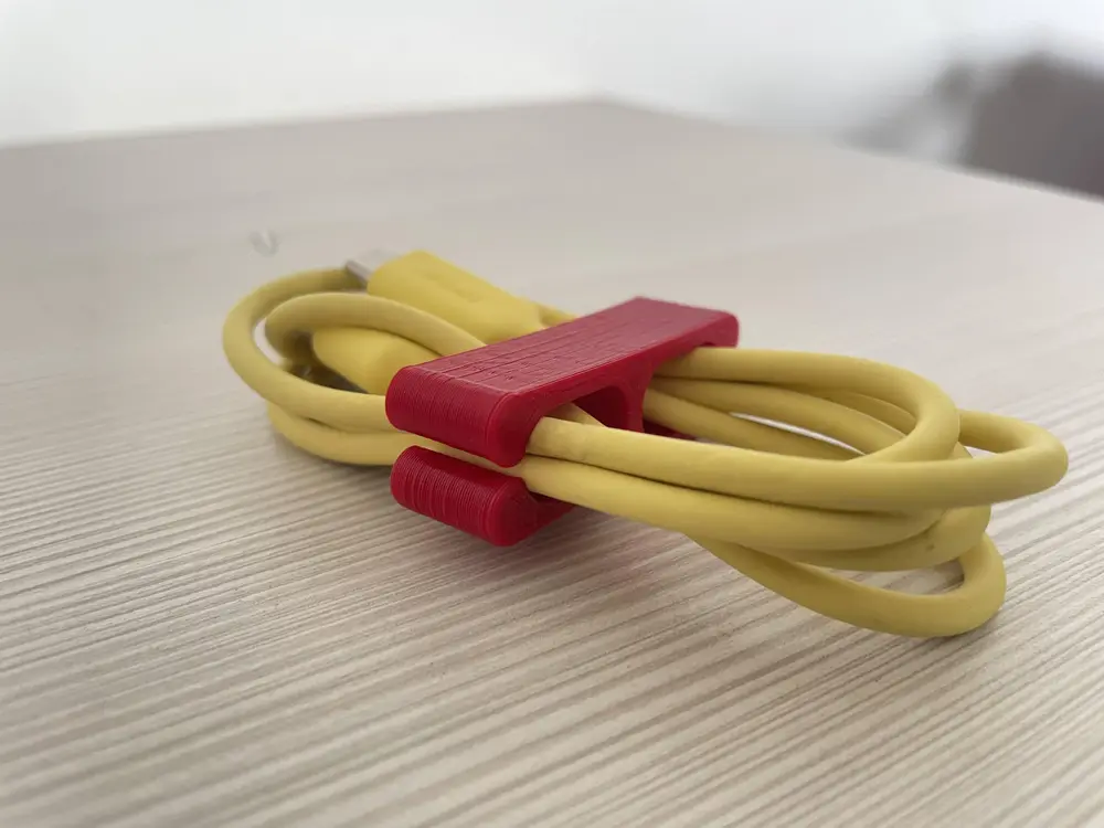 Cable clip