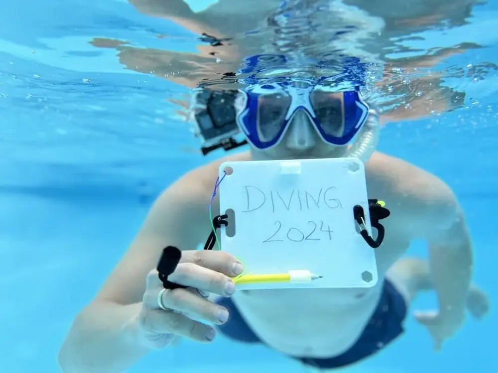underwater writing board