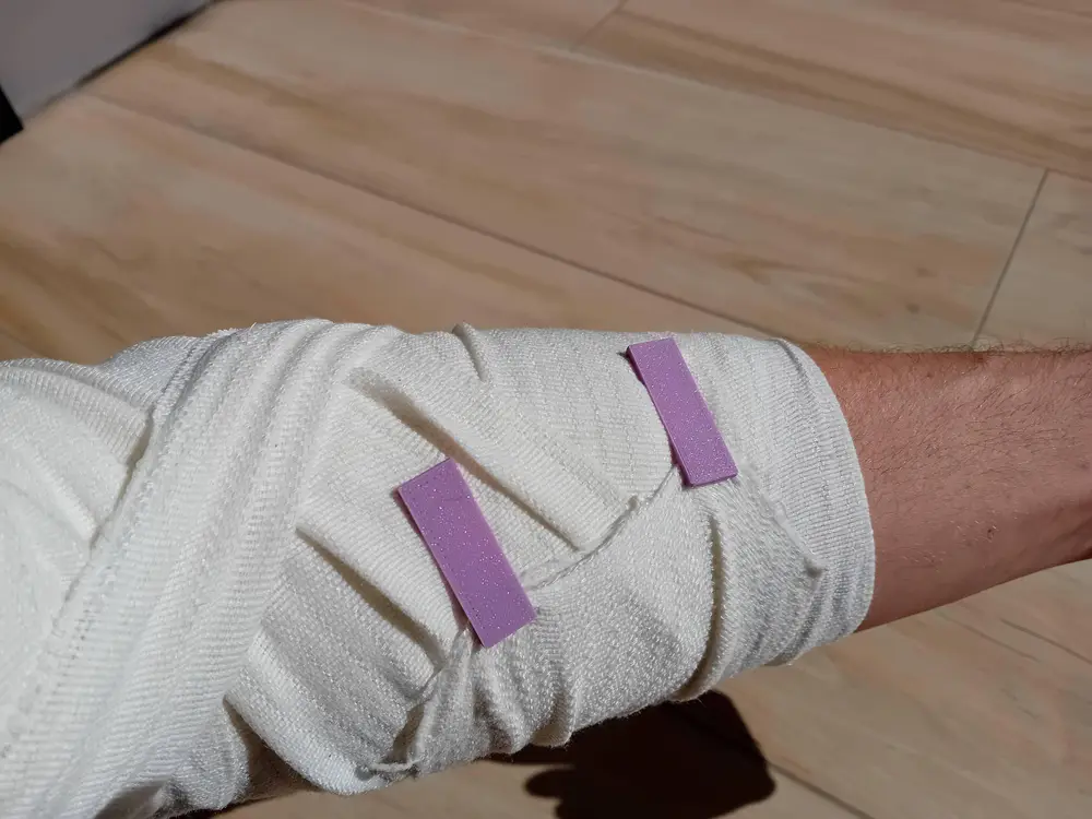 Bandage Clip
