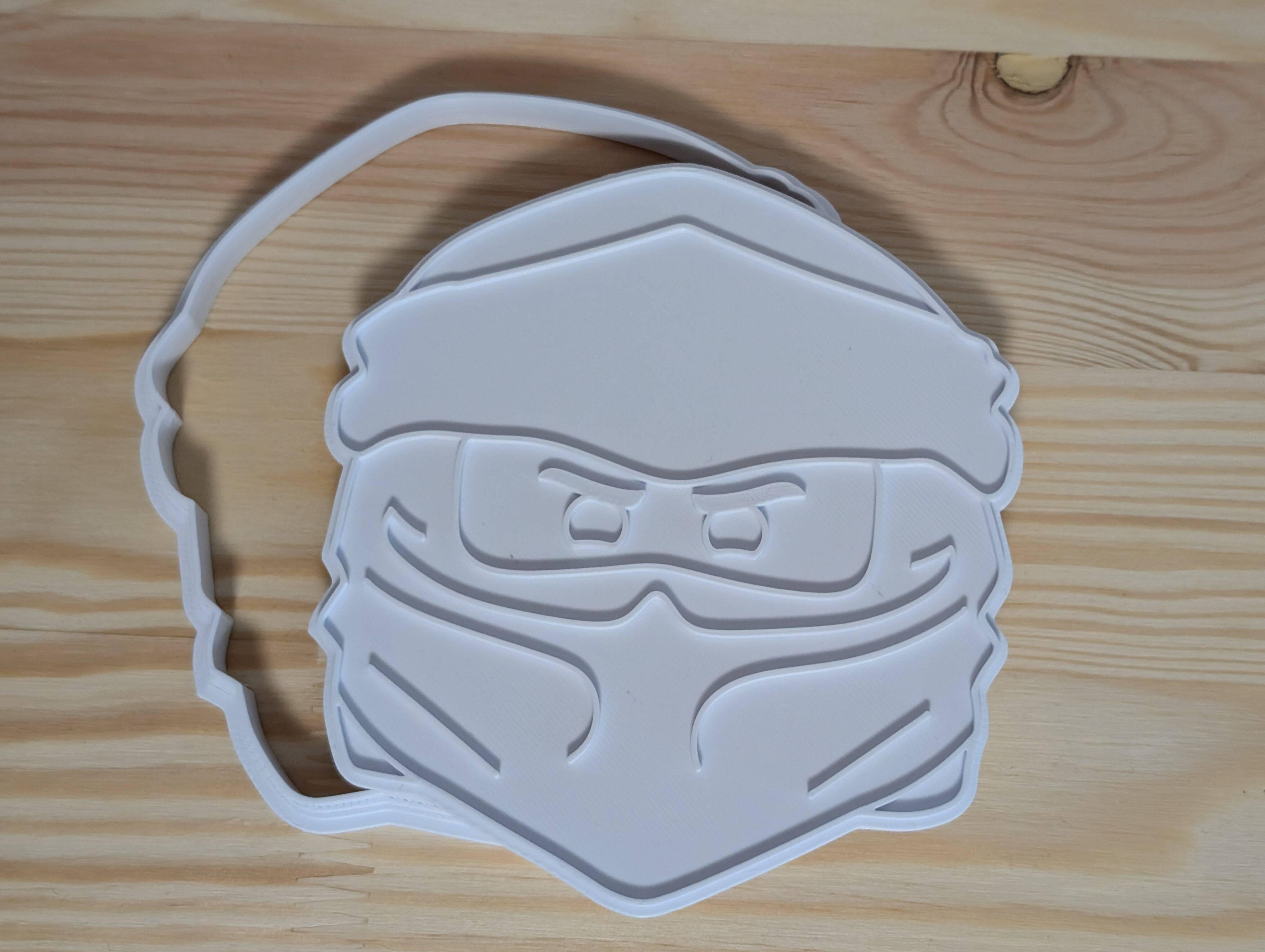 Ninjago cookie cutter with stamp - Makeronline - More Than Fun