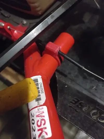 gokart throttle cable sheat support