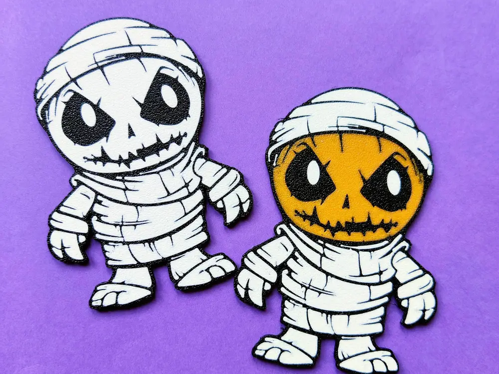 Mompkins  (Mommy + Pumpkin)