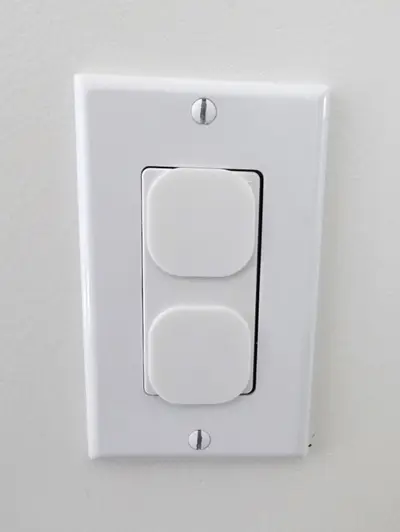 Square US Outlet Cap