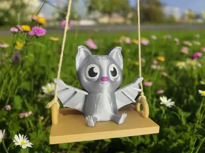 Cute Swinging Bat ( No Support )