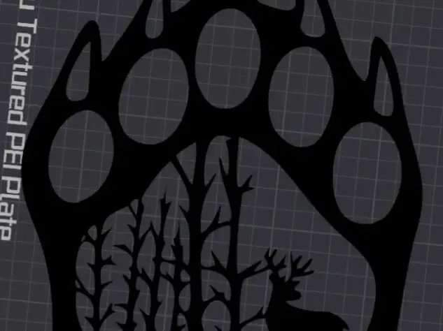 Paw dear forest