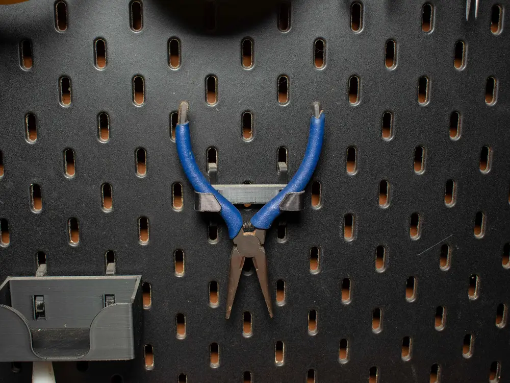 Clamp holder for Ikea Skadis
