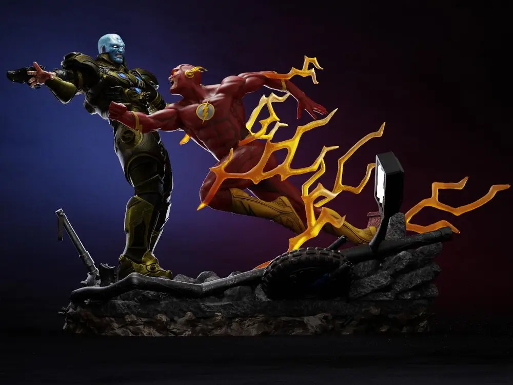 The Flash and Brainiac Fight