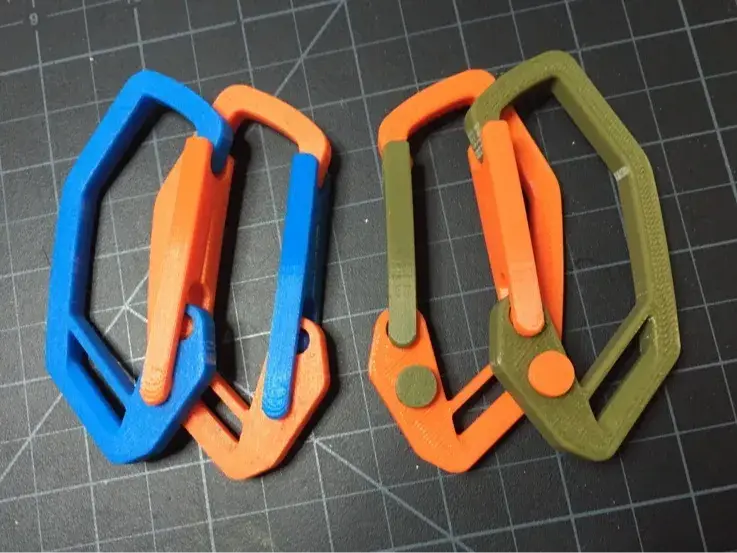Strong Flex Carabiner Clip