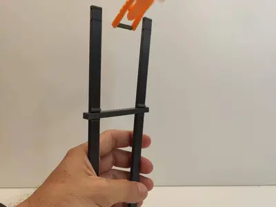 Trapeze Toy with Flexi Bender