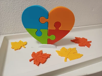 Heart Puzzle with stand