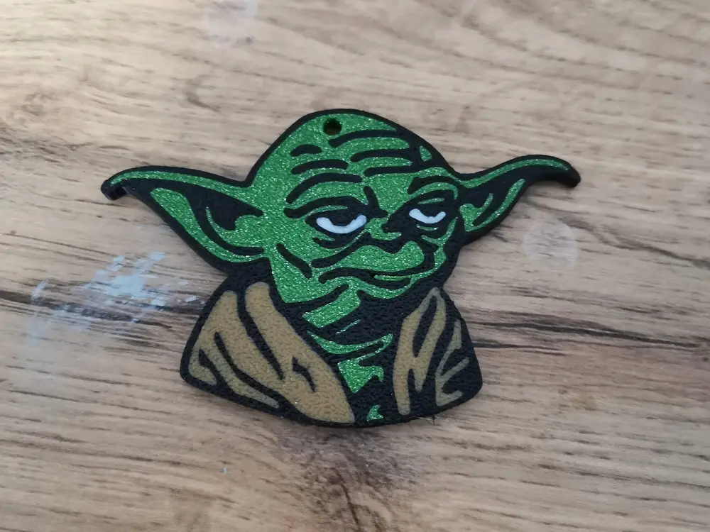 Multicolor Yoda keychain
