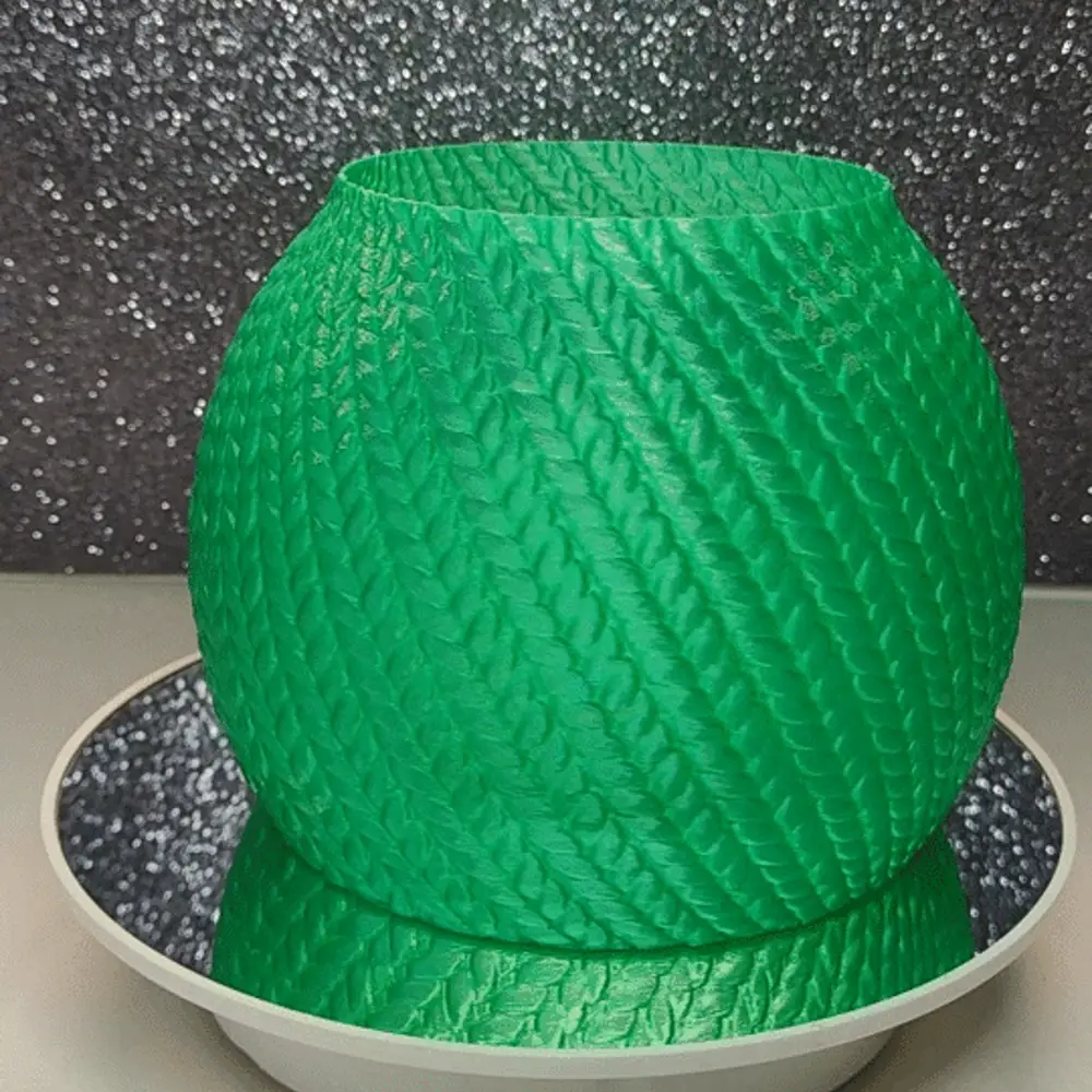 Tunisian crochet flowerpot vase