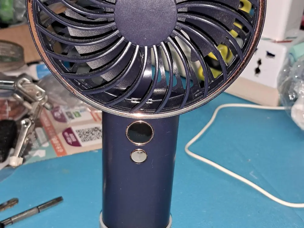 portable fan stand