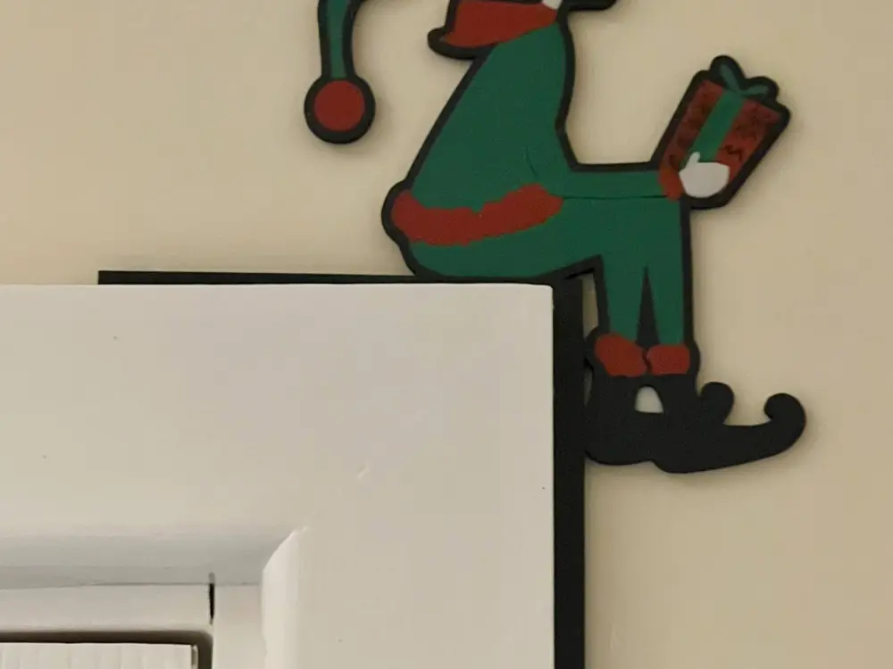 CHRISTMAS DOOR  CORNER DECOR