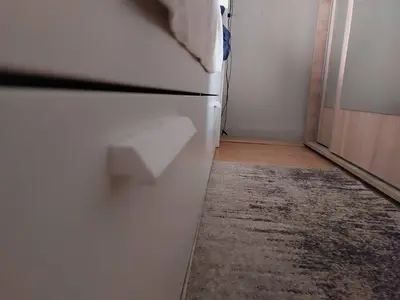 Bed drawer handle