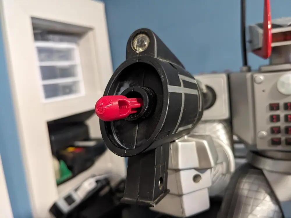 Commandobot Missile (1999 MGA Entertainment)