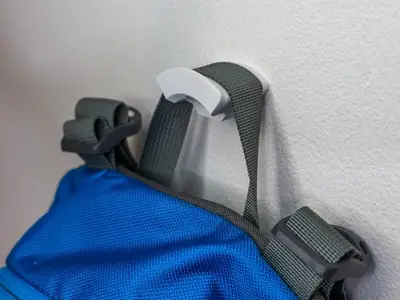 Bag hook