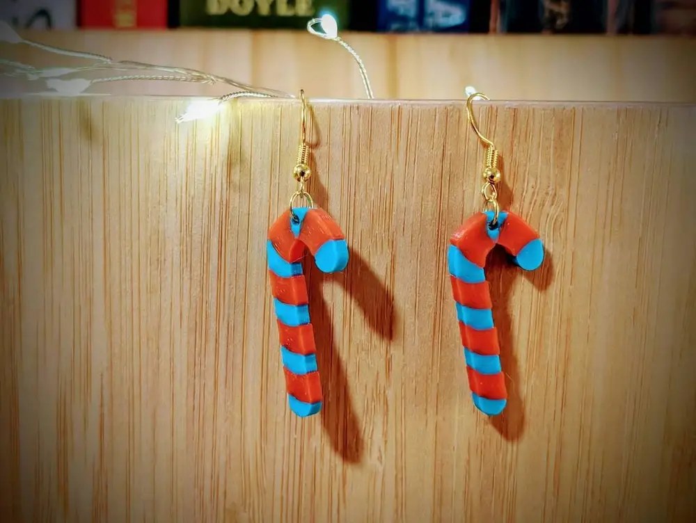Christmas theme earring/keychain: Candy Cane