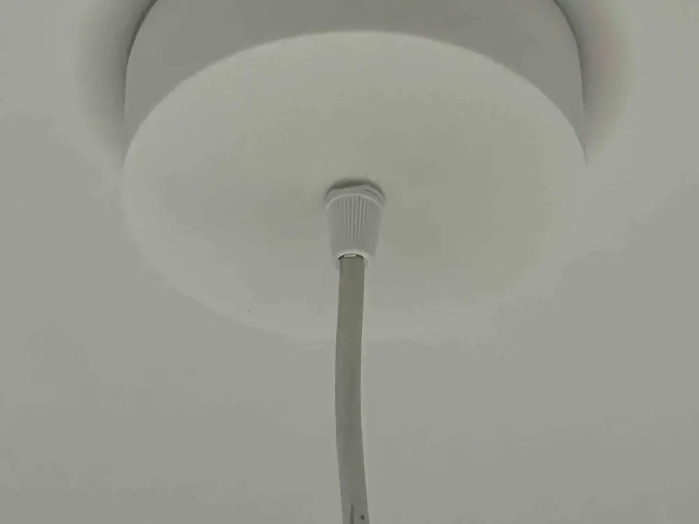 Ceiling rose for chandelier