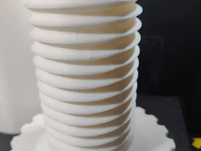 Adjustable Table Leg